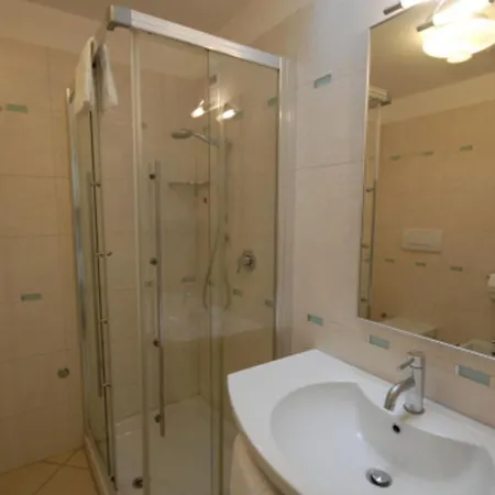 Seaside Escape With Pool View Daire *