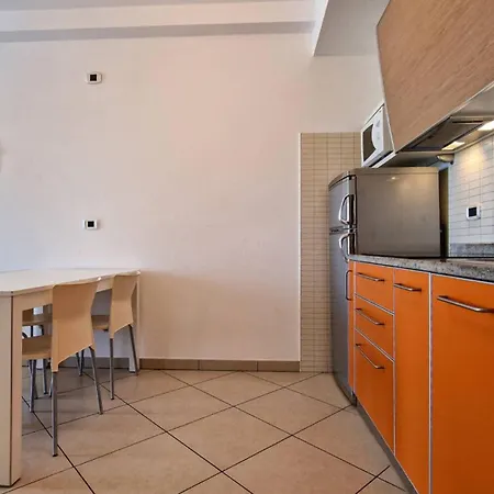 Seaside Escape With Pool View Apartamento Bibione