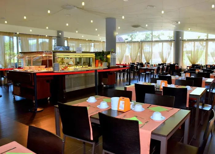 Seaside Escape With Pool View